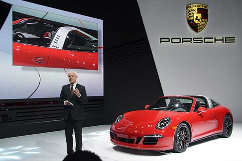 Detroit-Naias Porsche